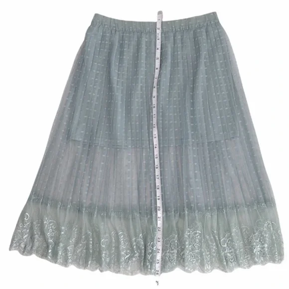 H&M Divided Skirt - Picture 7 of 9